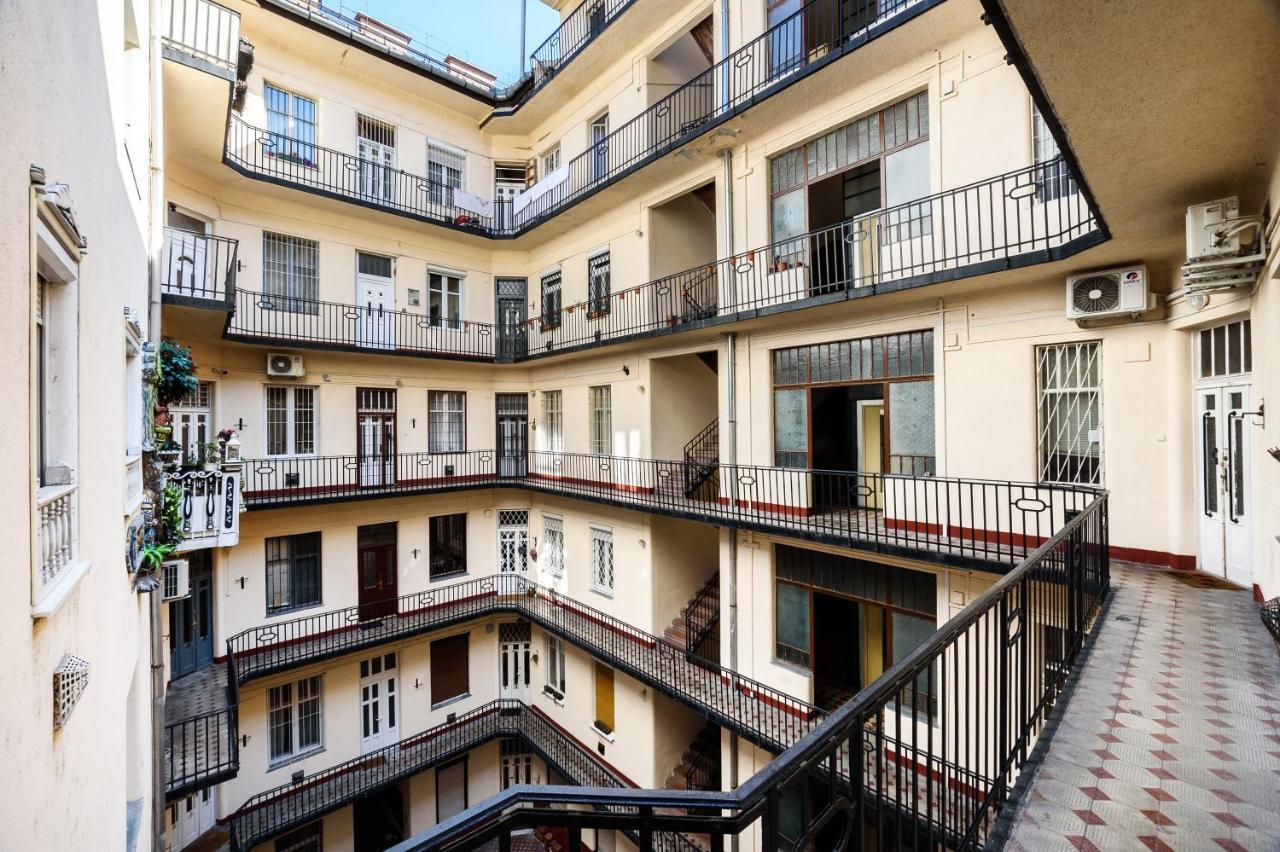 Arpa Flat Sunny Apartment Budapest Bagian luar foto
